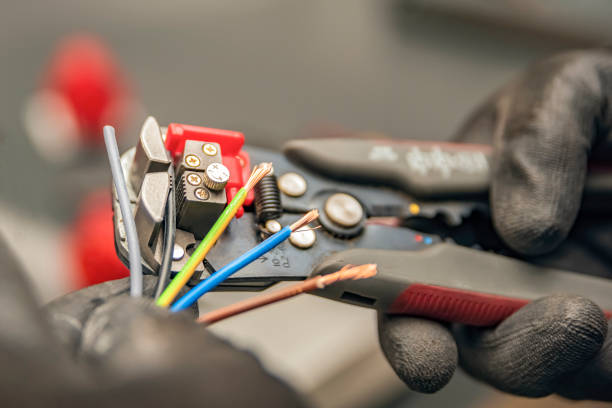 Best Electrical Contractors for Businesses  in St Elmo, IL