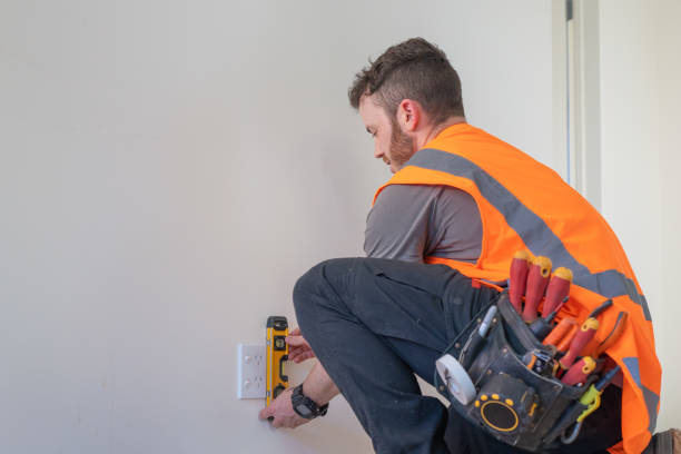 Best Emergency Electrical Repair  in St Elmo, IL